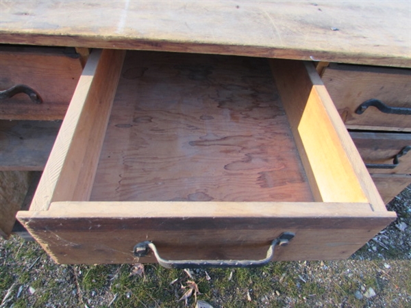 SOLID WOOD WORKBENCH W/DRAWERS & SHELVES