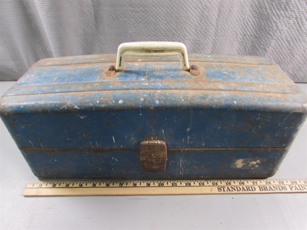 METAL TOOL BOX W/FISHING SUPPLIES, LEAD WEIGHTS, LEAD MOLDS & MORE