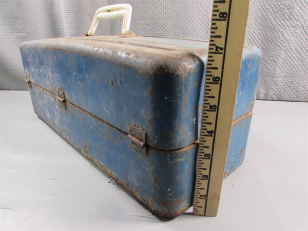 METAL TOOL BOX W/FISHING SUPPLIES, LEAD WEIGHTS, LEAD MOLDS & MORE