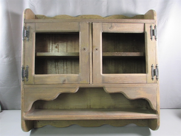 VINTAGE WOODEN CABINET FOR REFINISHING 