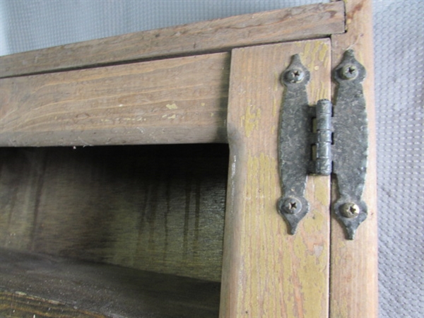 VINTAGE WOODEN CABINET FOR REFINISHING 