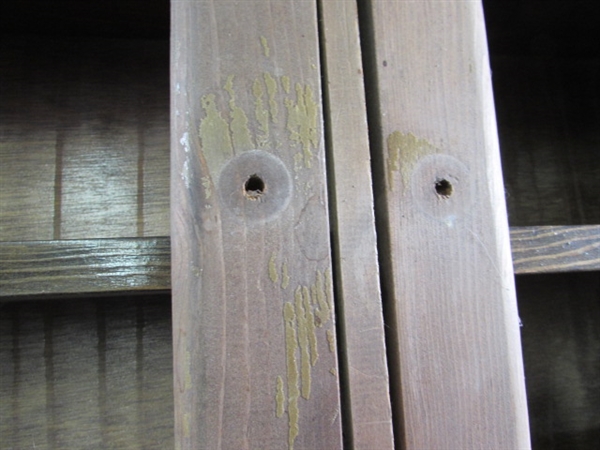 VINTAGE WOODEN CABINET FOR REFINISHING 