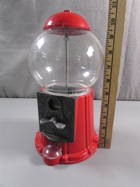 METAL BASE GUMBALL MACHINE