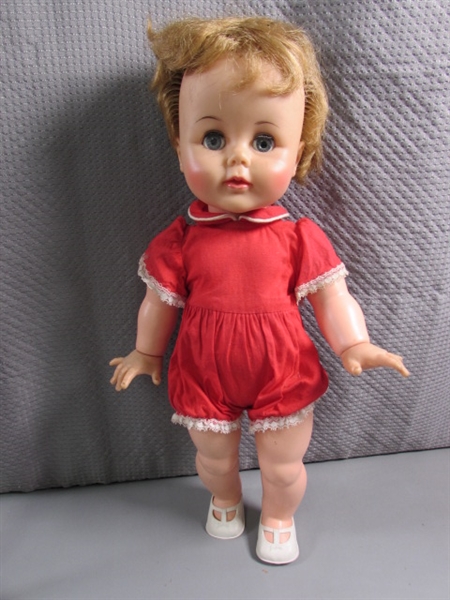 VINTAGE DOLLS - 1960'S SWINGY & BABY KISSY - BOTH WORK