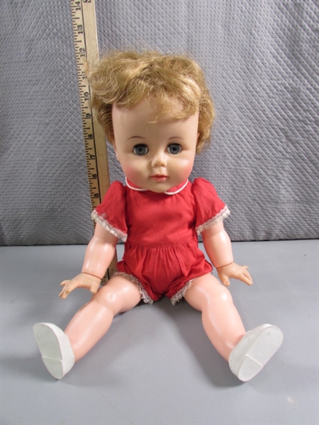 VINTAGE DOLLS - 1960'S SWINGY & BABY KISSY - BOTH WORK