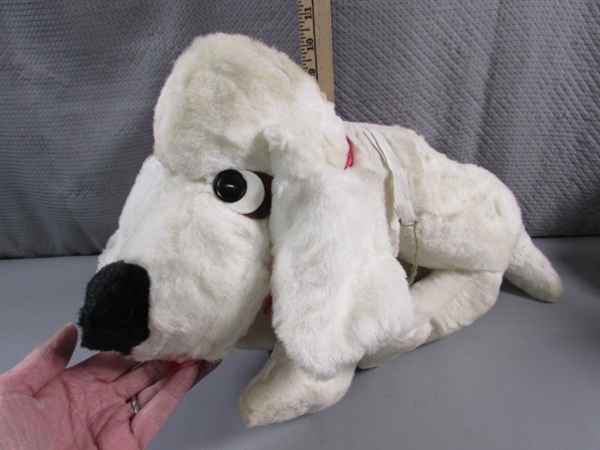 VINTAGE PLUSH DOGS - BASSETT & POODLE