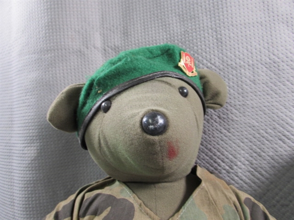 PLUSH ARMY BEAR & EXECUTIVE BEAR