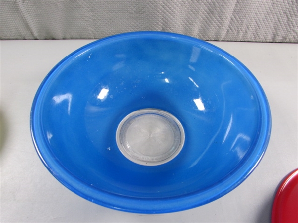 VINTAGE PRIMARY COLORS GLASS MIXING BOWLS - APPLIED COLOR OVER CLEAR GLASS