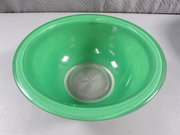 VINTAGE PRIMARY COLORS GLASS MIXING BOWLS - APPLIED COLOR OVER CLEAR GLASS