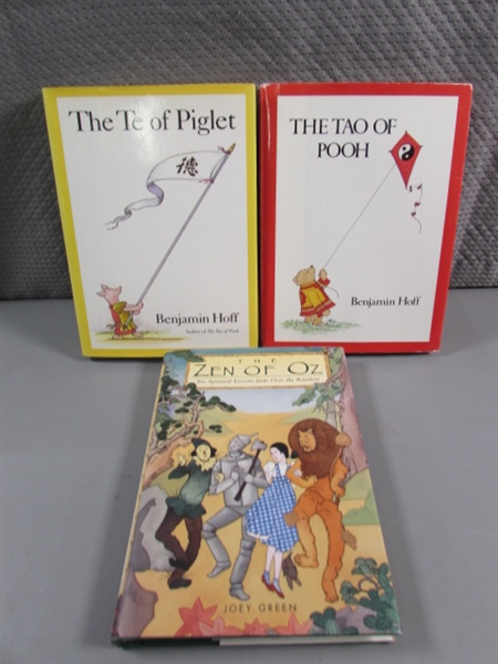 WINNIE-THE-POOH, PIGLET & WIZARD OF OZ BOOKS