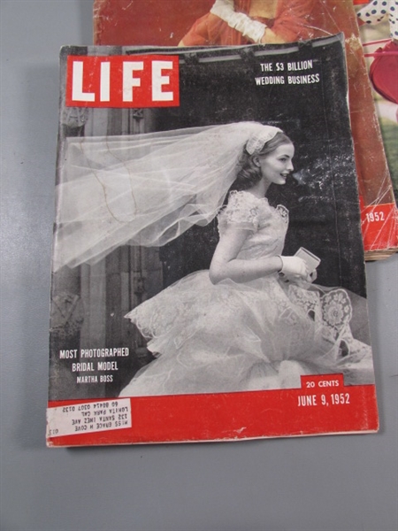 VINTAGE 1950'S & 70'S LIFE MAGAZINES