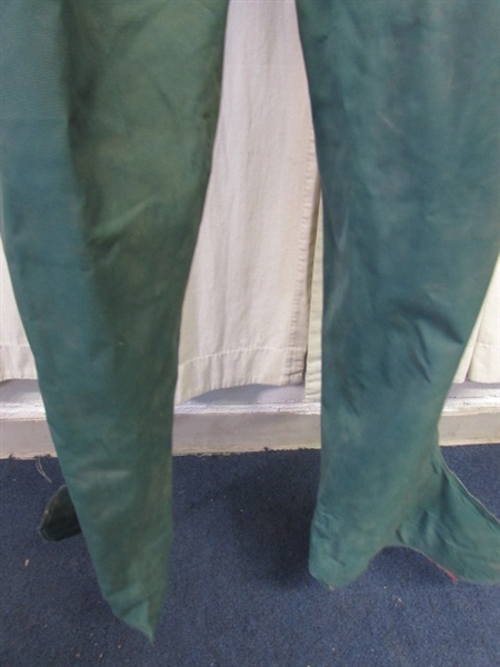 CABELA'S WADERS - SIZE XL