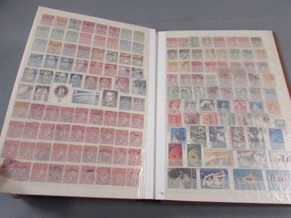 COLLECTOR'S POSTAGE STAMP ALBUM - FULL