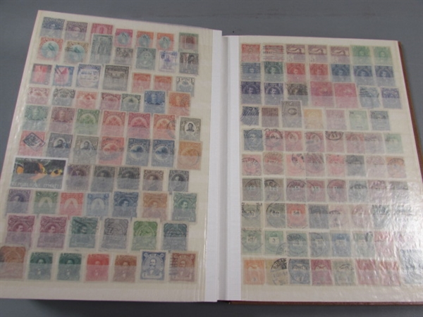 COLLECTOR'S POSTAGE STAMP ALBUM - FULL