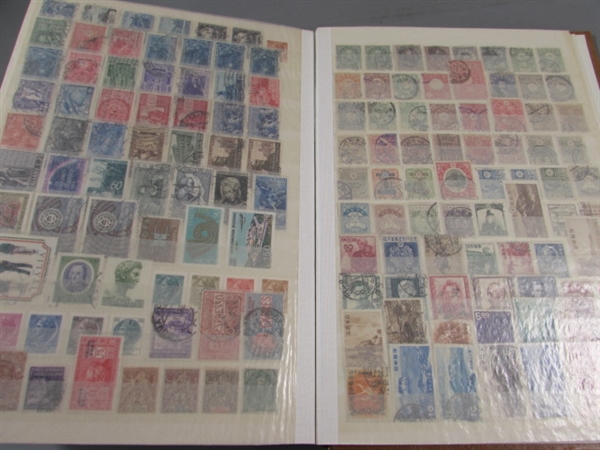 COLLECTOR'S POSTAGE STAMP ALBUM - FULL