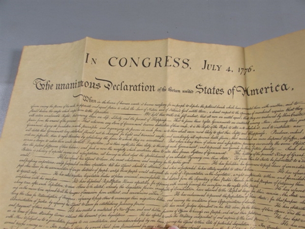 ANTIQUED REPRODUCTIONS OF THE 'DECLARATION OF INDEPENDENCE' & 'CONGRELS' OF THE UNITED STATES