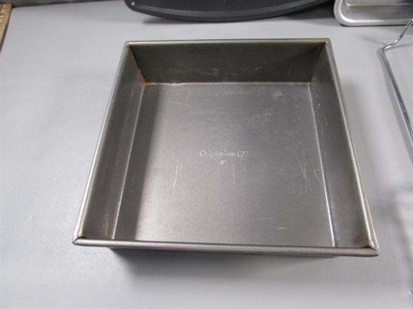 BAKING SHEETS, MIXING BOWLS & MORE