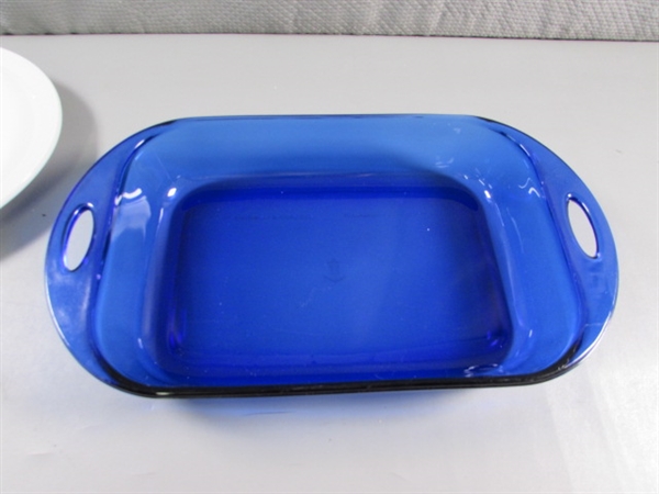 PYREX BAKEWARE & STORAGE, CORNINGWARE CASSEROLE PLUS MORE