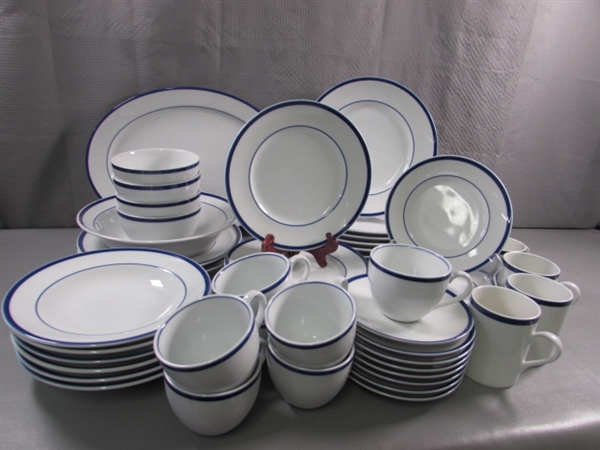 BRASSERIE DINNERWARE & SERVING DISHES 53-PIECE SET