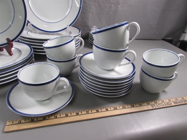 BRASSERIE DINNERWARE & SERVING DISHES 53-PIECE SET