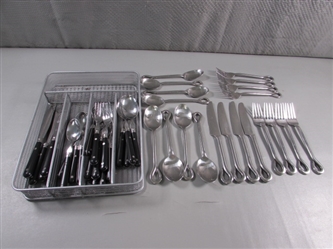 2 SETS OF FLATWARE