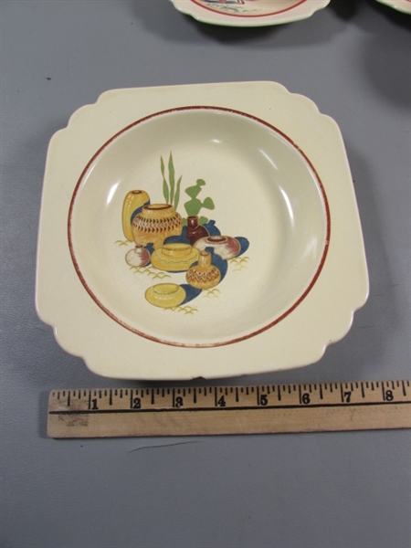 VINTAGE 1940'S HOMER LAUGHLIN HACIENDA DINNERWARE