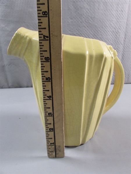 1940'S MCM YELLOW McCOY PITCHER