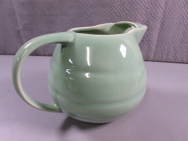 VINTAGE 'BAUER' ICELIP RINGWARE PITCHER - MINT GREEN