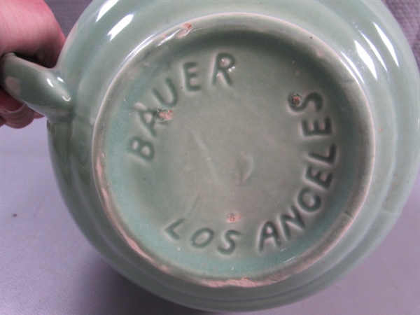 VINTAGE 'BAUER' ICELIP RINGWARE PITCHER - MINT GREEN