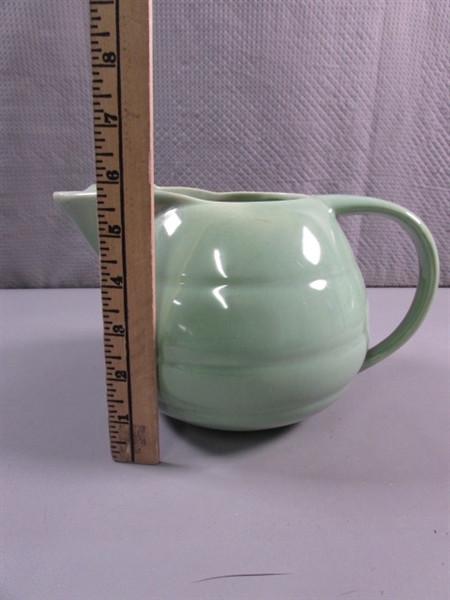 VINTAGE 'BAUER' ICELIP RINGWARE PITCHER - MINT GREEN