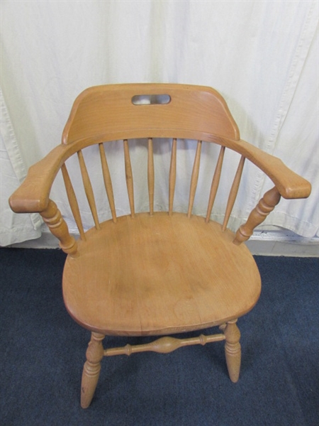 VINTAGE WINDSOR CHAIR & WOODEN BARSTOOL