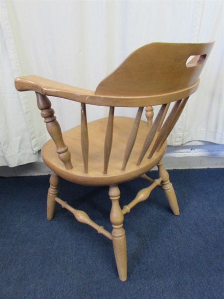 VINTAGE WINDSOR CHAIR & WOODEN BARSTOOL