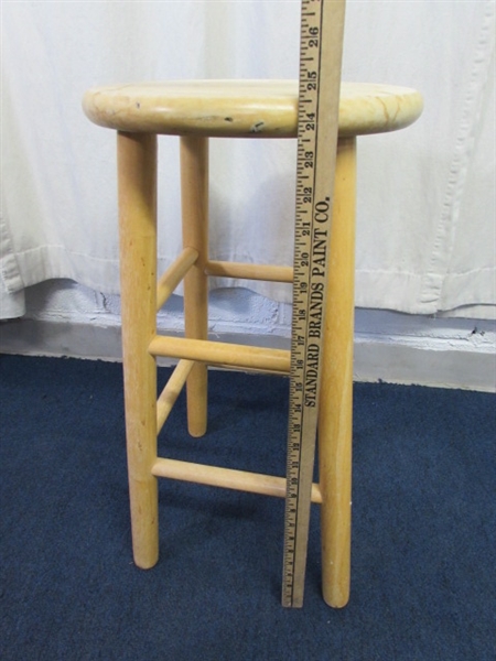 VINTAGE WINDSOR CHAIR & WOODEN BARSTOOL