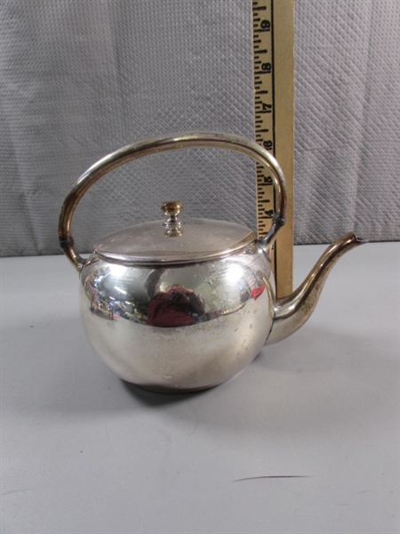 VINTAGE SILVERPLATE TEA SET & TRAYS