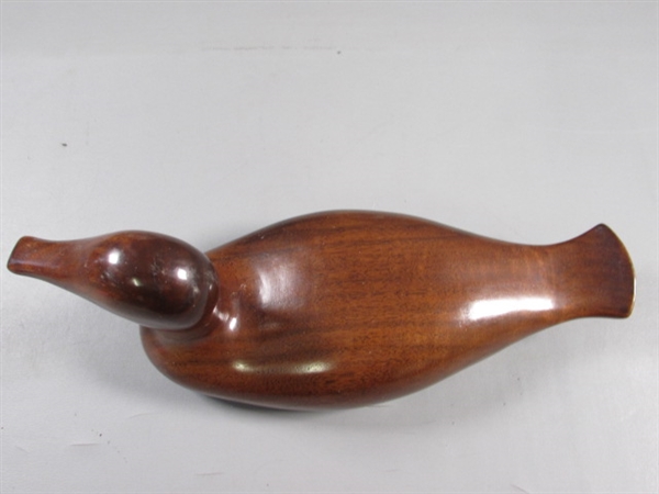 HAND CARVED MAHOGANY DUCK BOOKENDS & DECOR