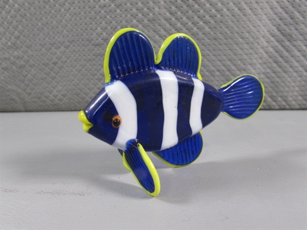 GLASS FISH FIGURINE COLLECTION