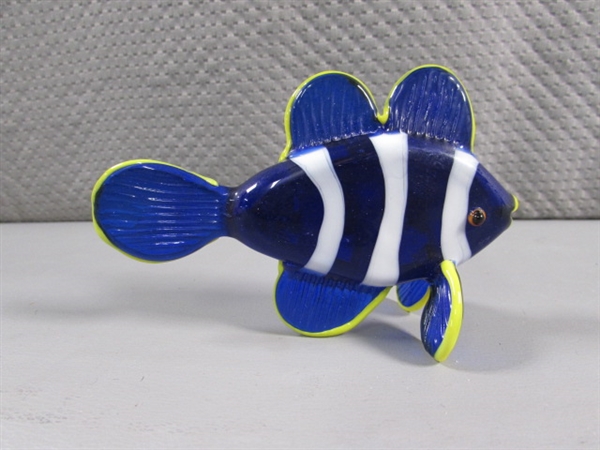 GLASS FISH FIGURINE COLLECTION