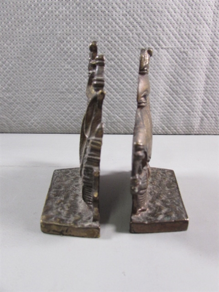 PAIR OF METAL CLIPPER SHIP BOOKENDS