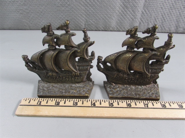 PAIR OF METAL CLIPPER SHIP BOOKENDS