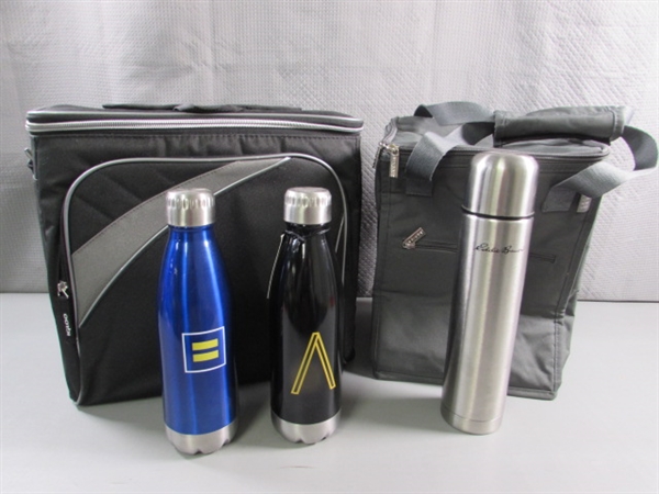 INSULATED LUNCH TOTES & STAINLESS WATER BOTTLES