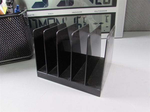 OFFICE/DESK ORGANIZERS & SUPPLIES