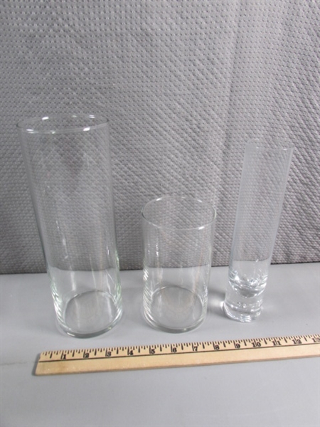 ASSORTED CLEAR GLASS VASES