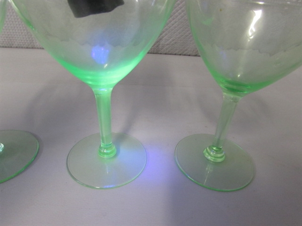 3 VINTAGE URANIUM WINE GLASSES