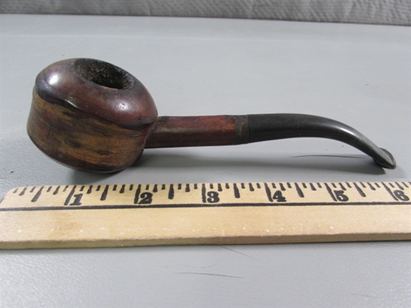 VINTAGE MEERSCHAUM PIPE W/CASE & OTHER VINTAGE PIPES & CIGARETTE HOLDER