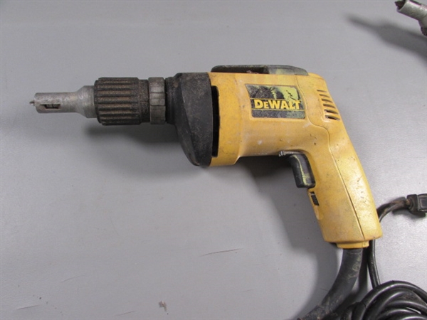 2 DEWALT ELECTRIC DRYWALL SCREWDRIVERS - BOTH WORK