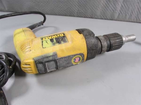 2 DEWALT ELECTRIC DRYWALL SCREWDRIVERS - BOTH WORK