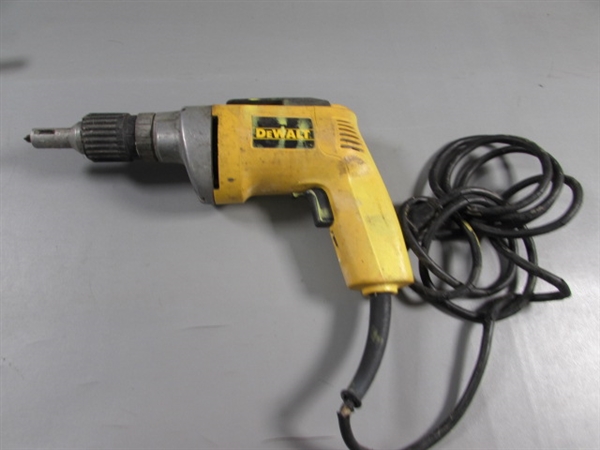 2 DEWALT ELECTRIC DRYWALL SCREWDRIVERS - BOTH WORK