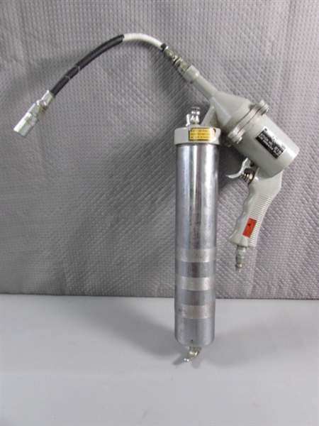 AIR GREASE GUN & AIR SANDER/DRILL