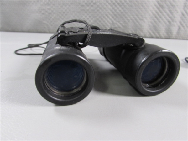 TASCO & EDDIE BAUER 8X21 BINOCULARS