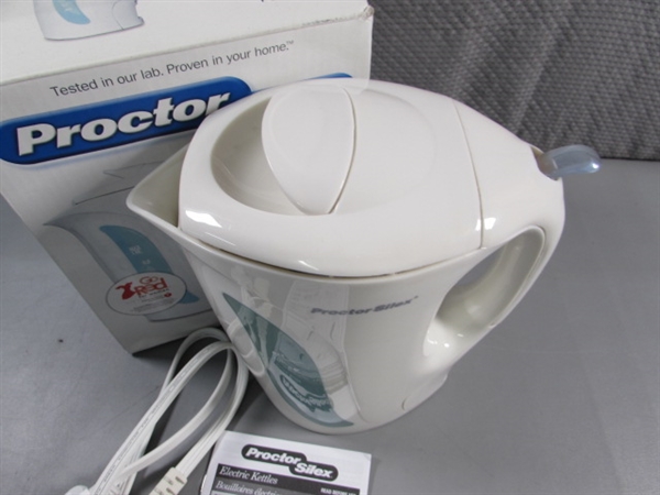 PROCTOR SILEX ELECTRIC KETTLE & MUGS